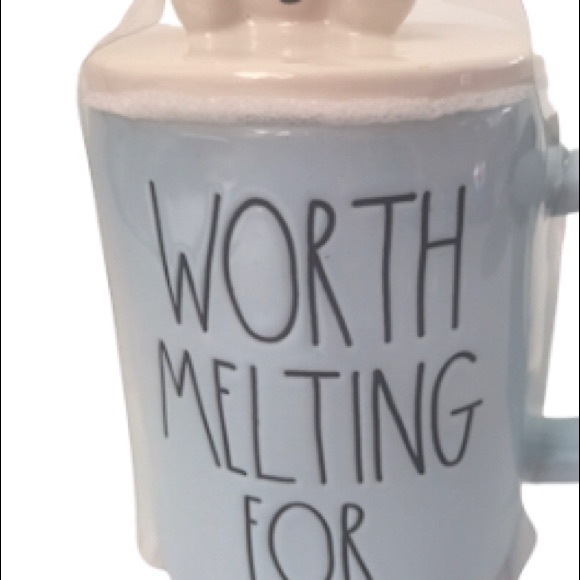 ❄️🆕 New Rae Dunn Olaf Worth Melting For Mug with Topper - Picture 3 of 7